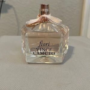 Fiori Vince Camuto Perfume